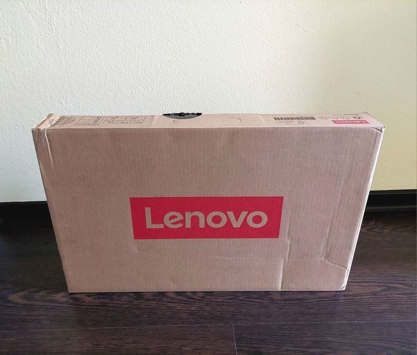Laptop nou Lenovo V15 G4 IRU