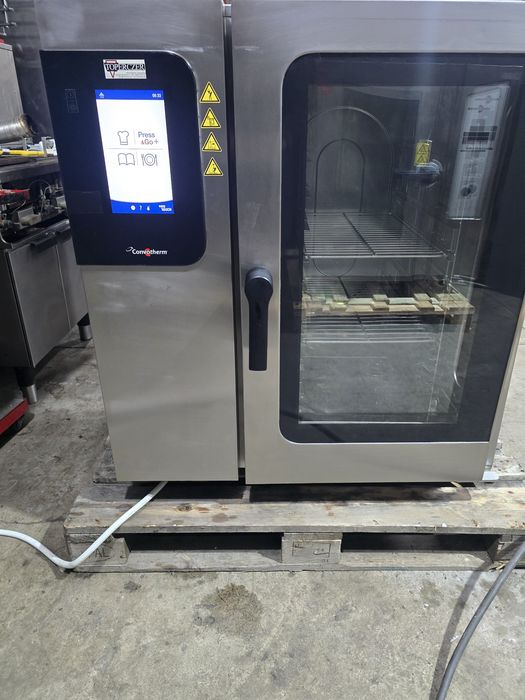 Cuptor  convectie   gastronomic Convotherm  capacitate  11 tavi