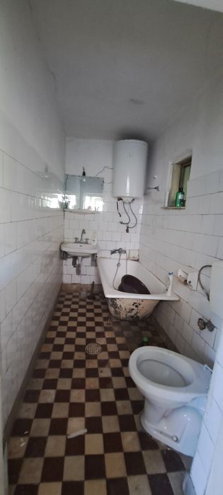 Vand casa 3 cam Str.Carpati
