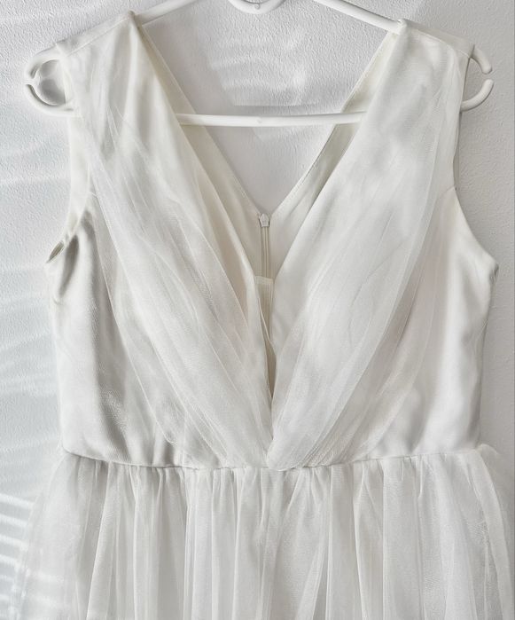 Официална рокля