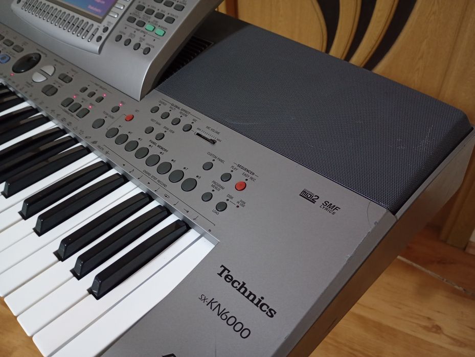 Technics KN-6000 arranger pian orga Keyboard