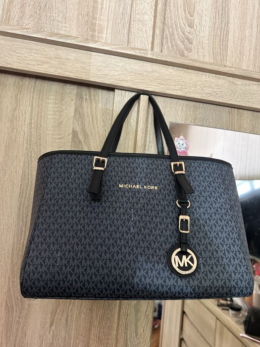 Дамска чанта Michael Kors естествена кожа