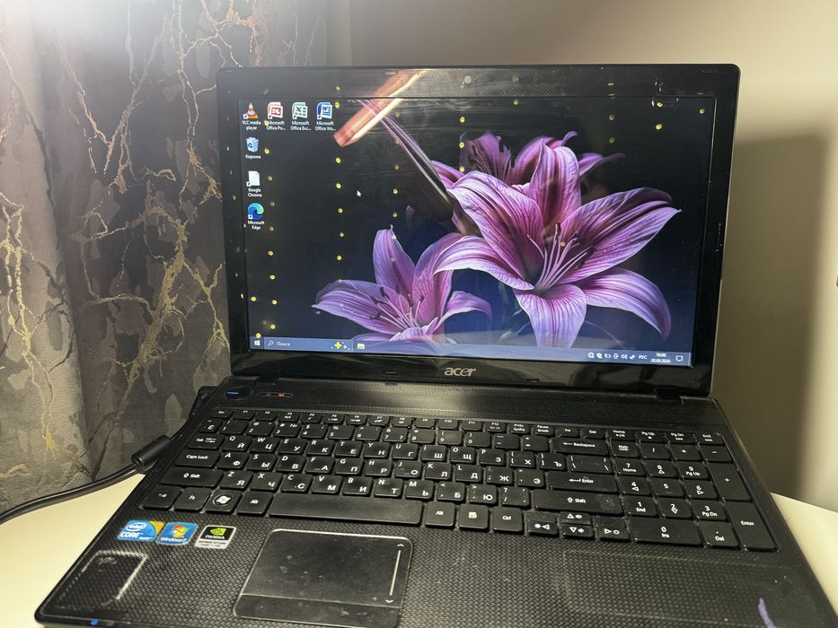 Компьютер acer в хорошем состоянии