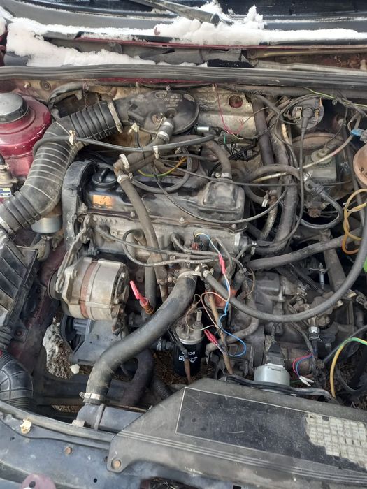 продаю машину Volkswagen