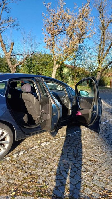 Opel Astra J 2.0 CDTI 2012 160 CP