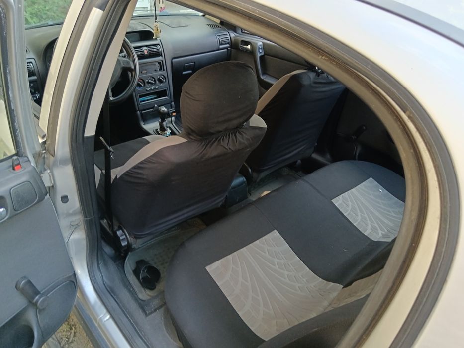 Bine Opel astra 2007