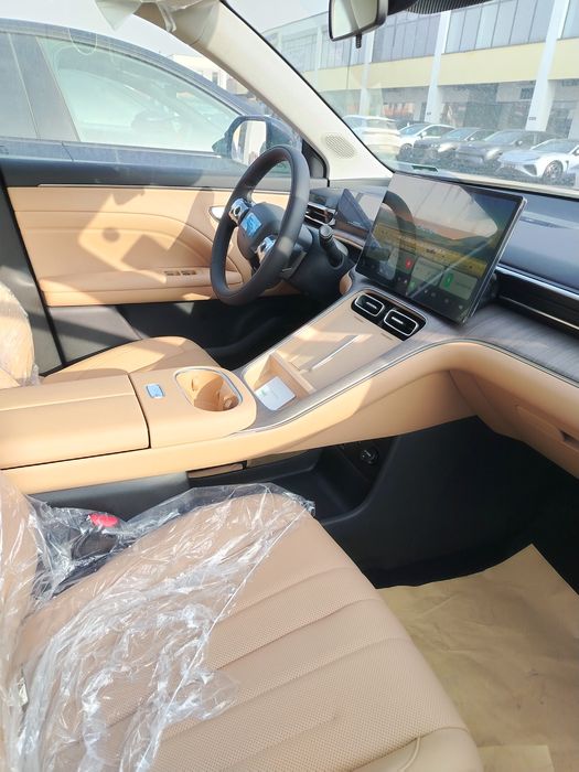 Gac aion i60 Hybrid va elektro variantlari bor, Rustilida