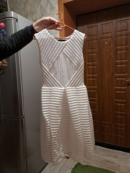 Свадебное платье белое