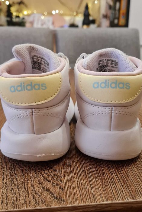 Запазени маратонки  Adidas