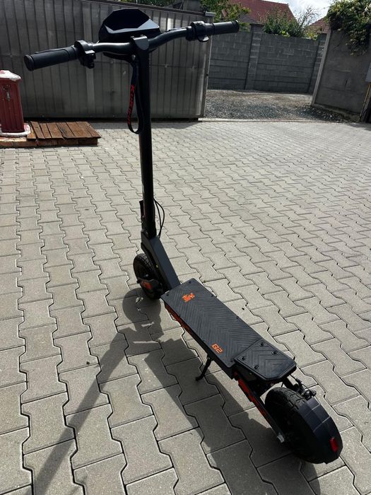 Vand Kukirin G2 cu doar 256 km , ca si nou
