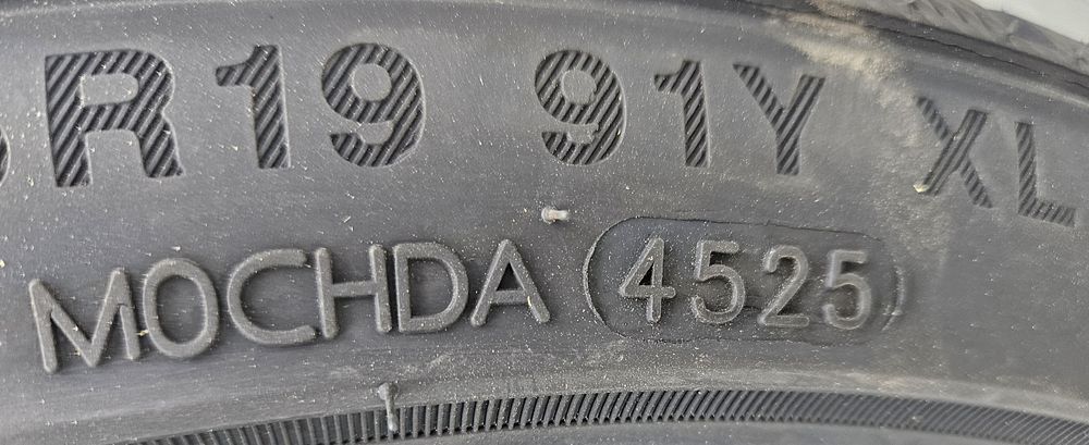 235/35 R19 91y xl SUPERIA  Anvelope all season vara / iarna M+S C/B/68