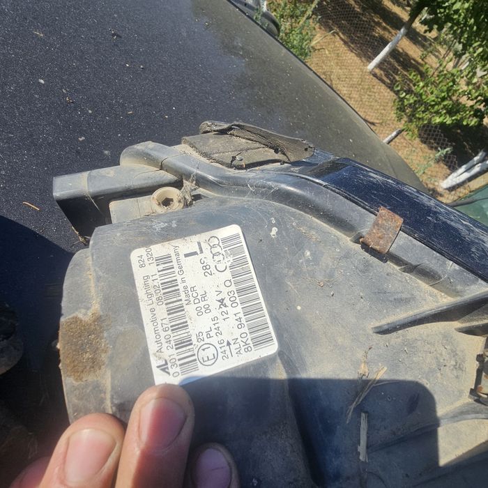 Фарове а4 Б8 ксенон и лед