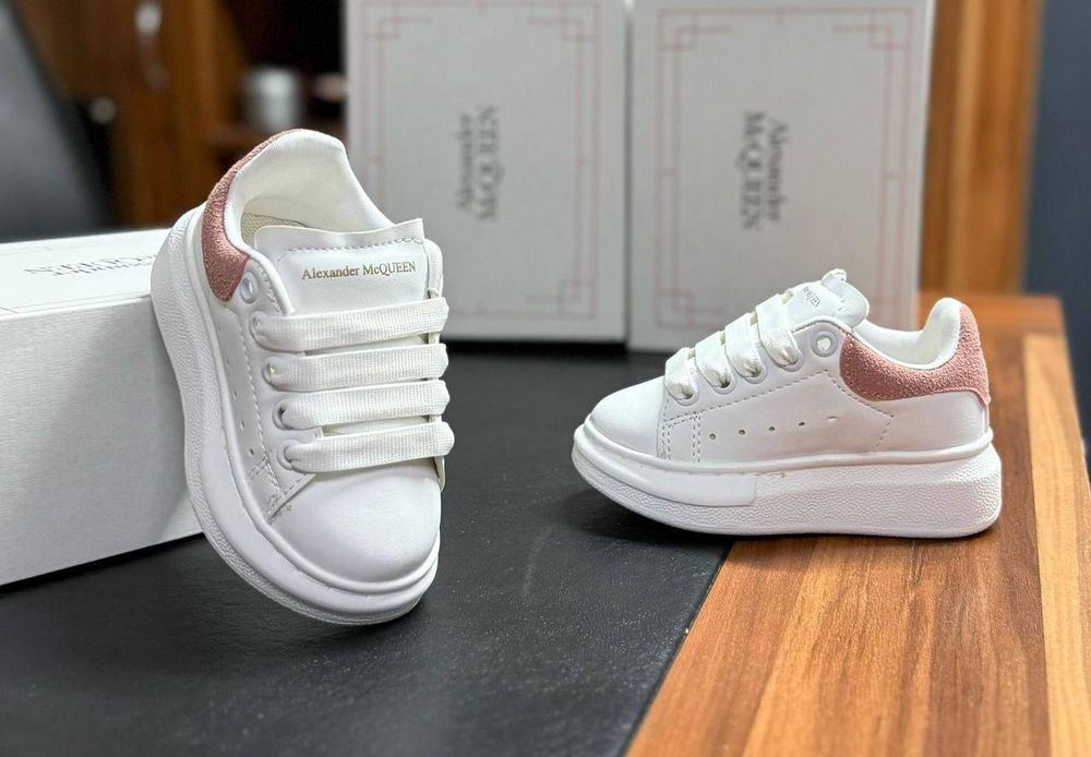 Adidasi mcQueen copii