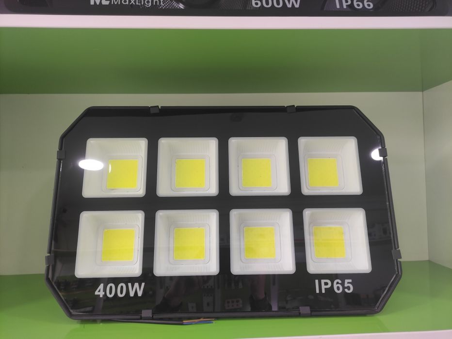 Лед Прожектор 8077  50 ватт до 600 ватт