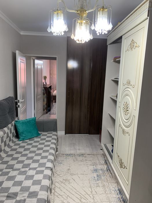 Продам квартиру Молдагулова 61