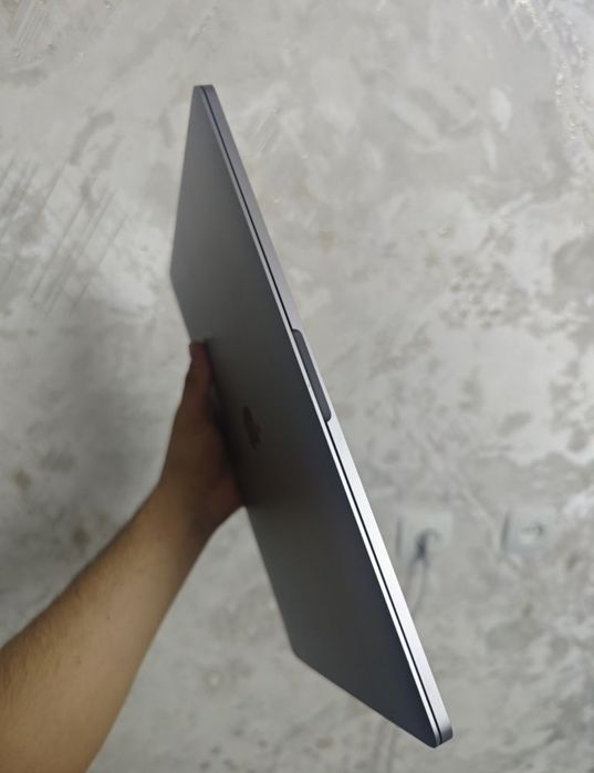 Macbook pro I9 16/1TB