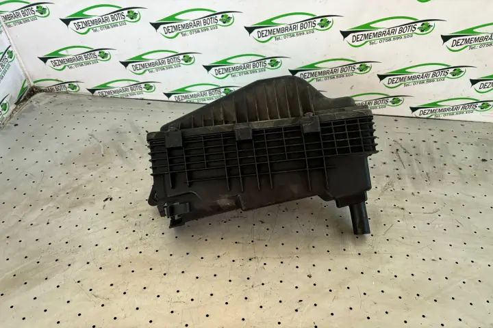 Carcasa filtru aer Peugeot 206 2006 1.4 MT (75 hp)