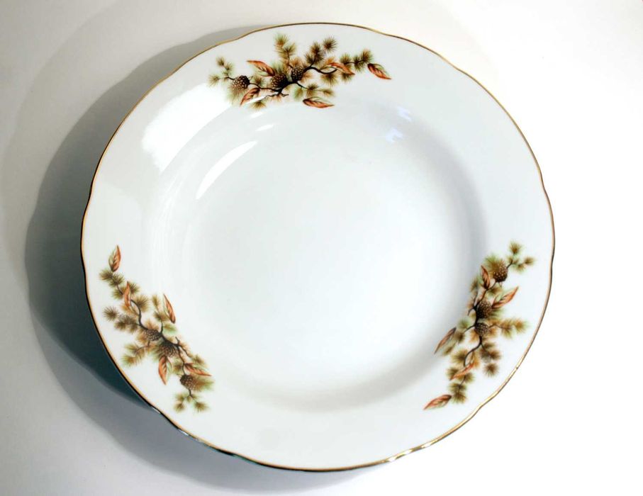 Вазочка про-ва Чехословакия -Старая Богема 50-х годов, цветоне стекло.