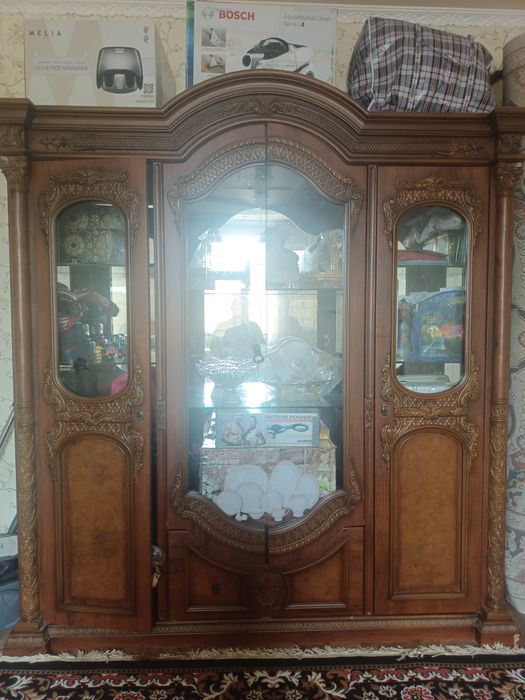 Гарнитур 30000тг