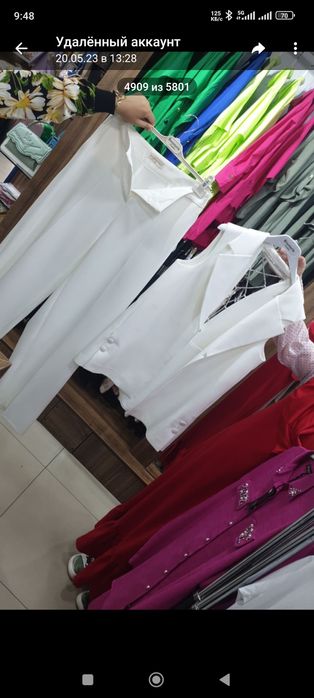 Новый модный белый брючный костюм