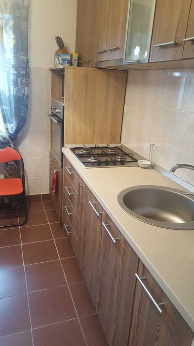 Brazda scoala 23,  et 1, aproape de centru, mobilat si utilat