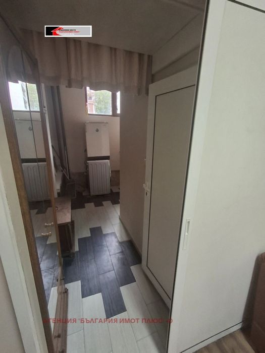 Дава се под наем Едностаен апартамент в София, Център - 30 кв.м за 331.5 € - Снимка #6