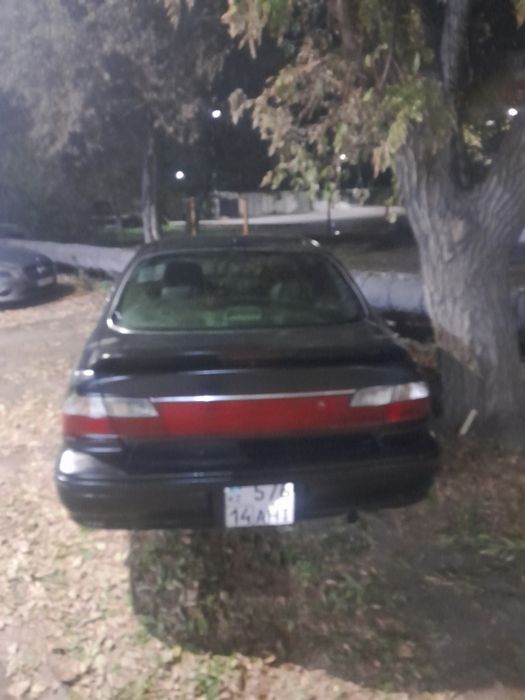 Продам срочно ниссан максима