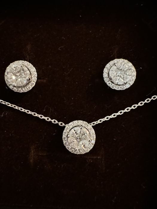 Set cu diamante superb