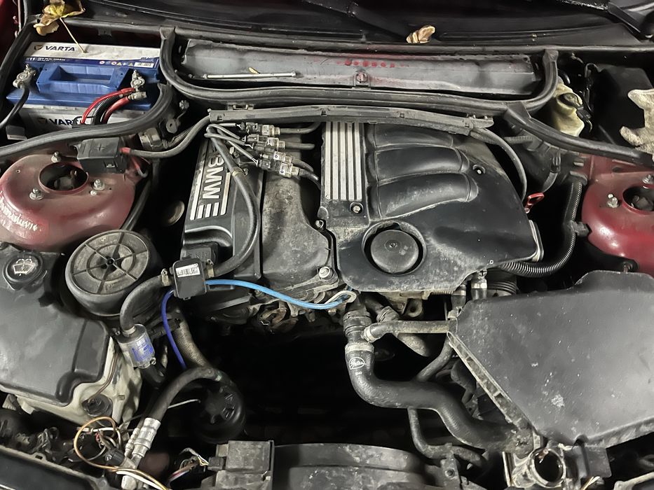 Части за бмв е46  Individual 318is