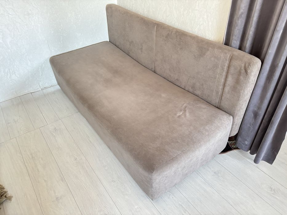 Продам диван/тахта