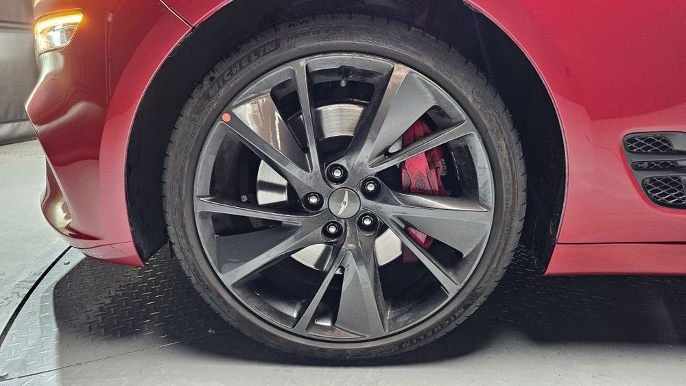 Genesis G70 Gasoline 3.3T 4WD