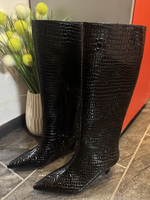 Стилни и елегантни Нови ботуши