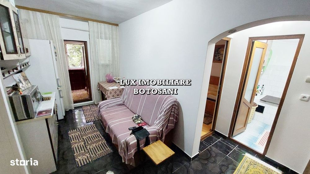 Apartament 2 camere, Donici, etaj 3