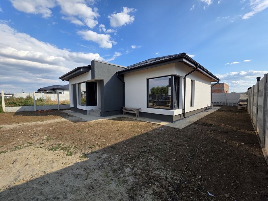 Casa individuala de vanzare in comuna Berceni cu 3 camere Direct proprietar Nu se aplica TVA !!