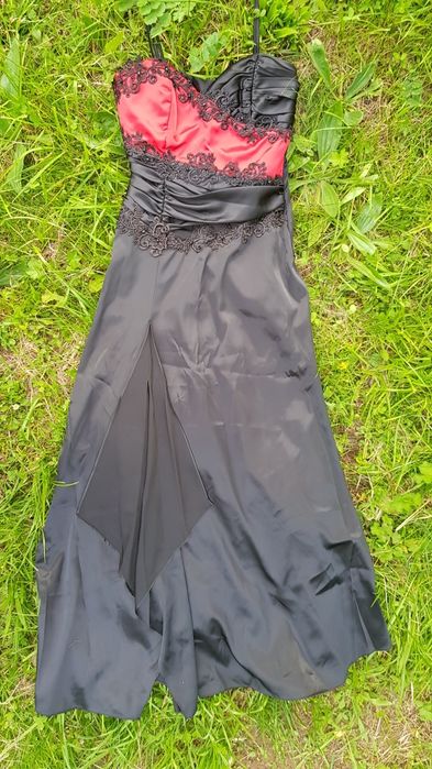 Rochie tip sirenă, roșie