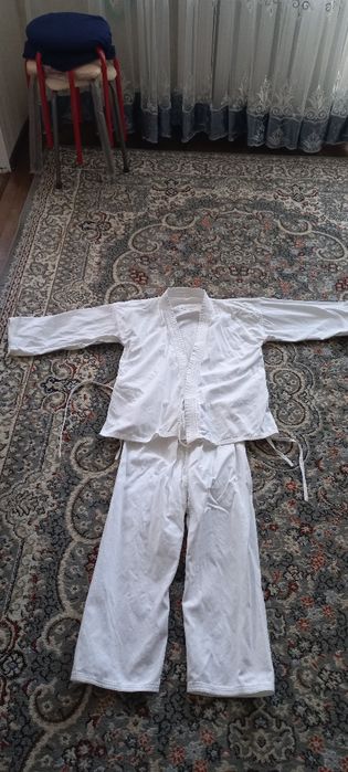 Продам кимоно подростковую