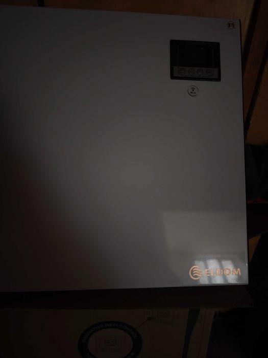 Стенен конвектор Елдом 2.5квт.с wi-fi