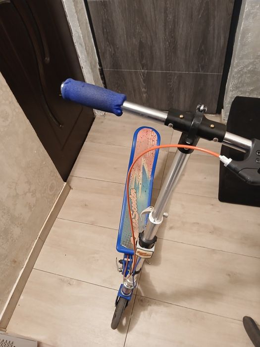 Vând trotineta space scooter