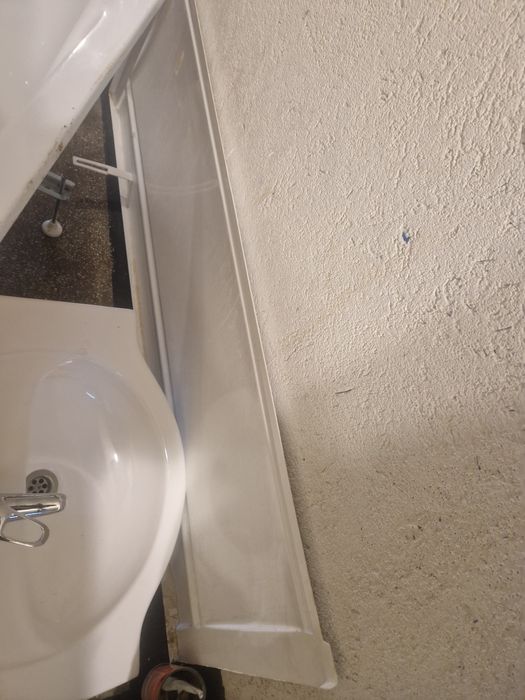 Cadă baie cu toate accesoriile