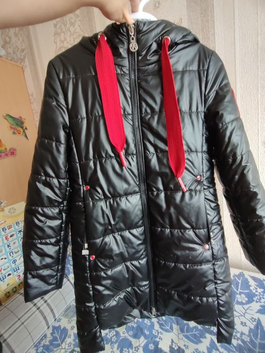 Продам куртку осенняя
