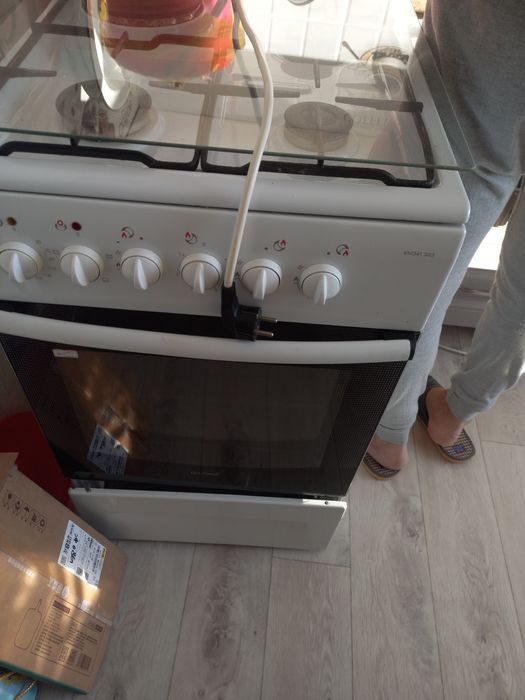 Продам газплиту комбенировано