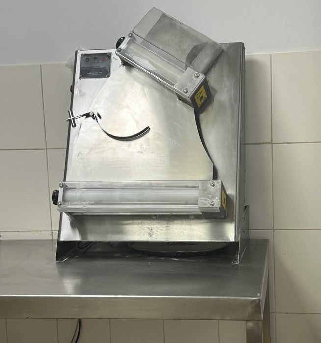 Utilaje ,MOBILIER patiserie cofetarie