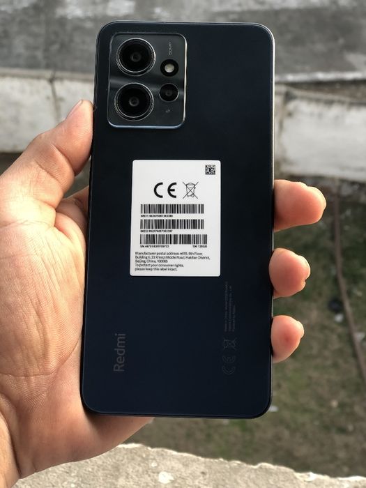 Redmi not 12 kafolatlangan xotirasi 6+2/128 holati ideal