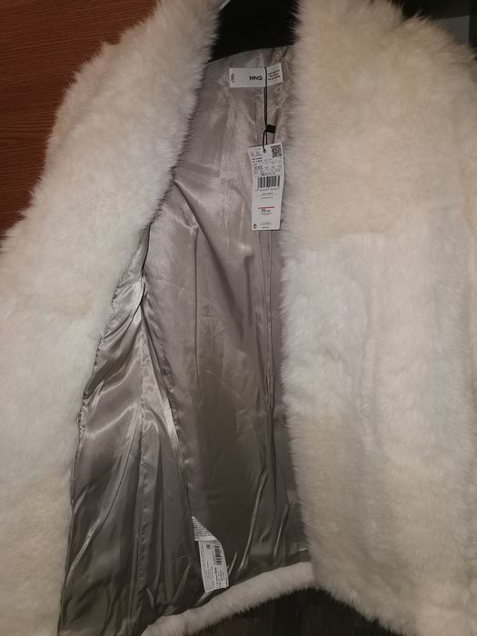 Haina de blană mango