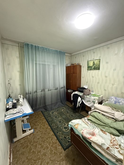 Продаётся своя 3-х комнатная квартирая.