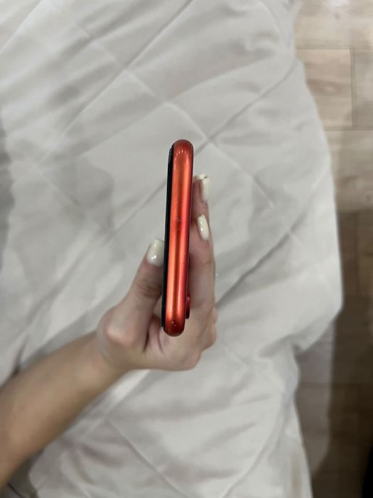 Продам Apple iPhone XR