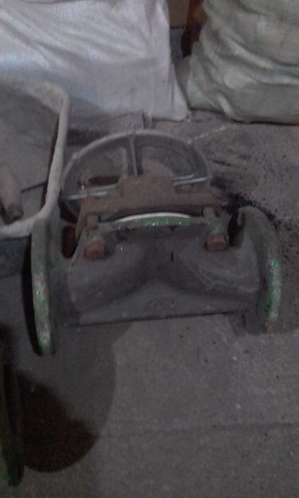 Вентиль 80. Новый.