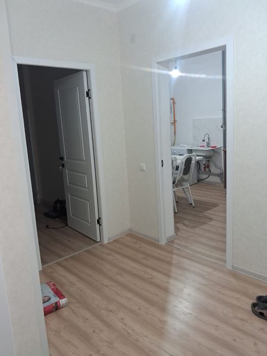 Жаңа қалада 3 бөлмелі жаңа үй жалға беріледі