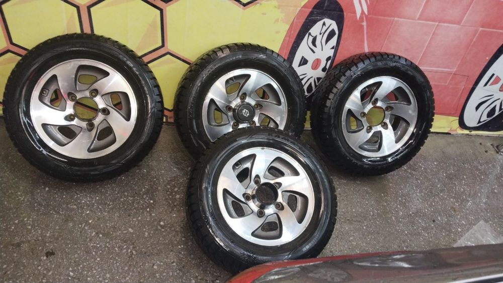 Продам резину дисками