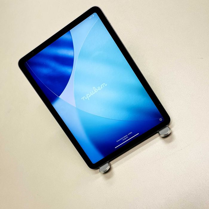 iPad AIR 4th gen A2316 64GB Space Gray + Кутия + Зарядно [ Отличен ]